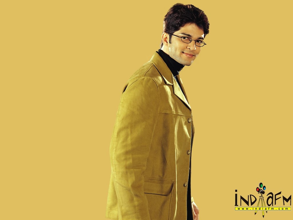 Rakesh HQ Wallpapers Rakesh Wallpapers 2200 Oneindia Wallpapers