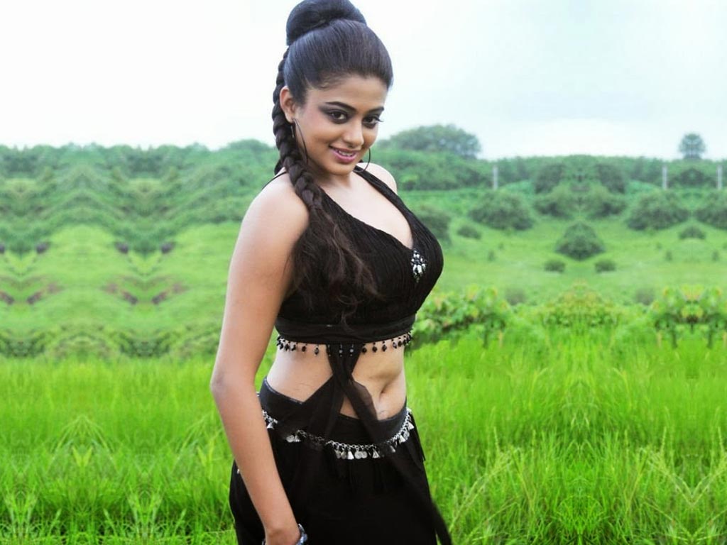 Watch Eva Grover 2010 video Watch Eva Grover 2010 video