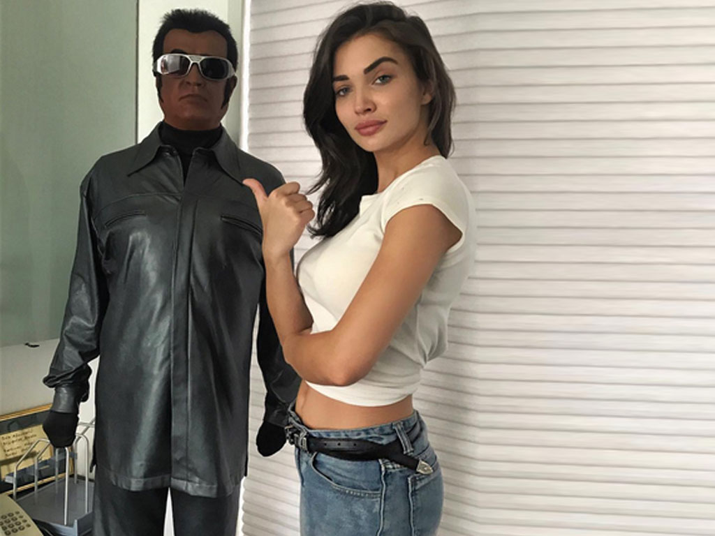 2.0 HQ Wallpapers | 2.0 Wallpapers - 46045 - Oneindia Wallpapers