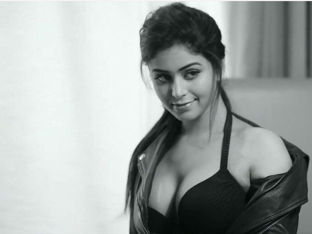 Ritabhari Chakraborty Ritabhari Chakraborty new pics Ritabhari Chakraborty Ritabhari Chakraborty new images