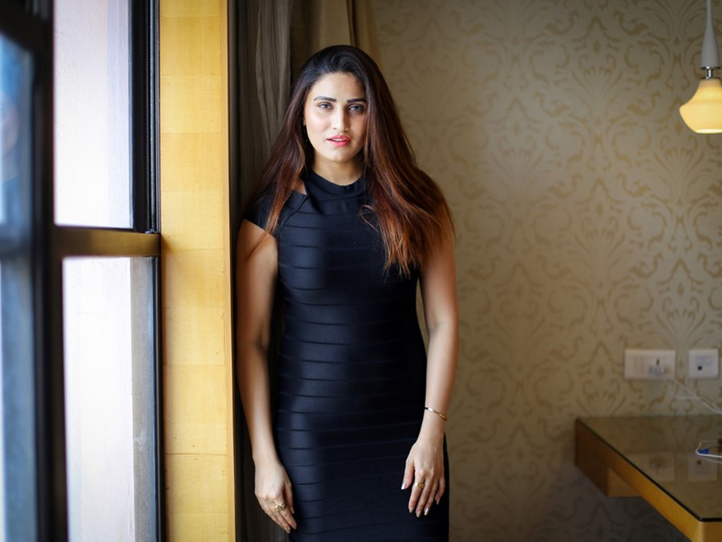 India Inayat Inayat HQ Wallpapers | Inayat Wallpapers - 57297 - Oneindia Wallpapers